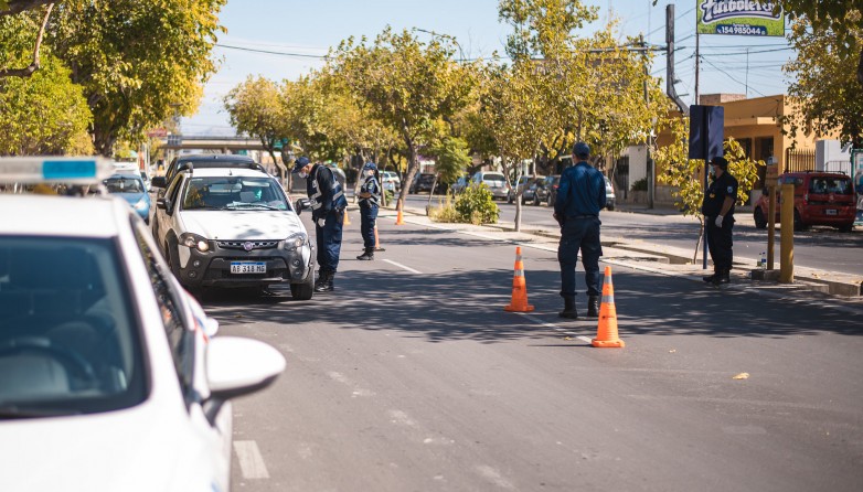 La Policía ya retuvo más de mil vehículos de infractores durante el aislamiento preventivo